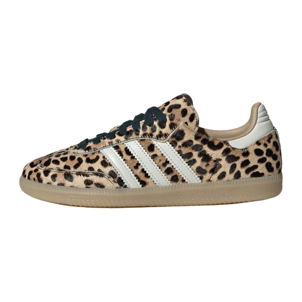 adidas Superstar comfortable versatile women's sneakers - the pictured colorway