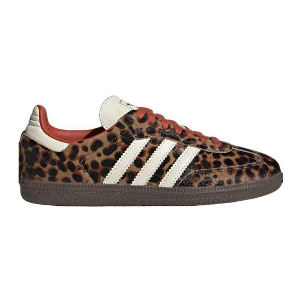 adidas Superstar comfortable women's sneakers - Brown
