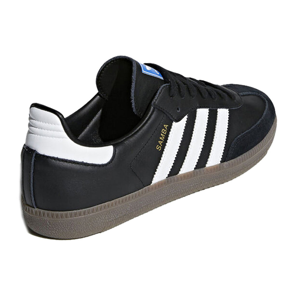 adidas Superstar classic unisex sneakers - the pictured colorway