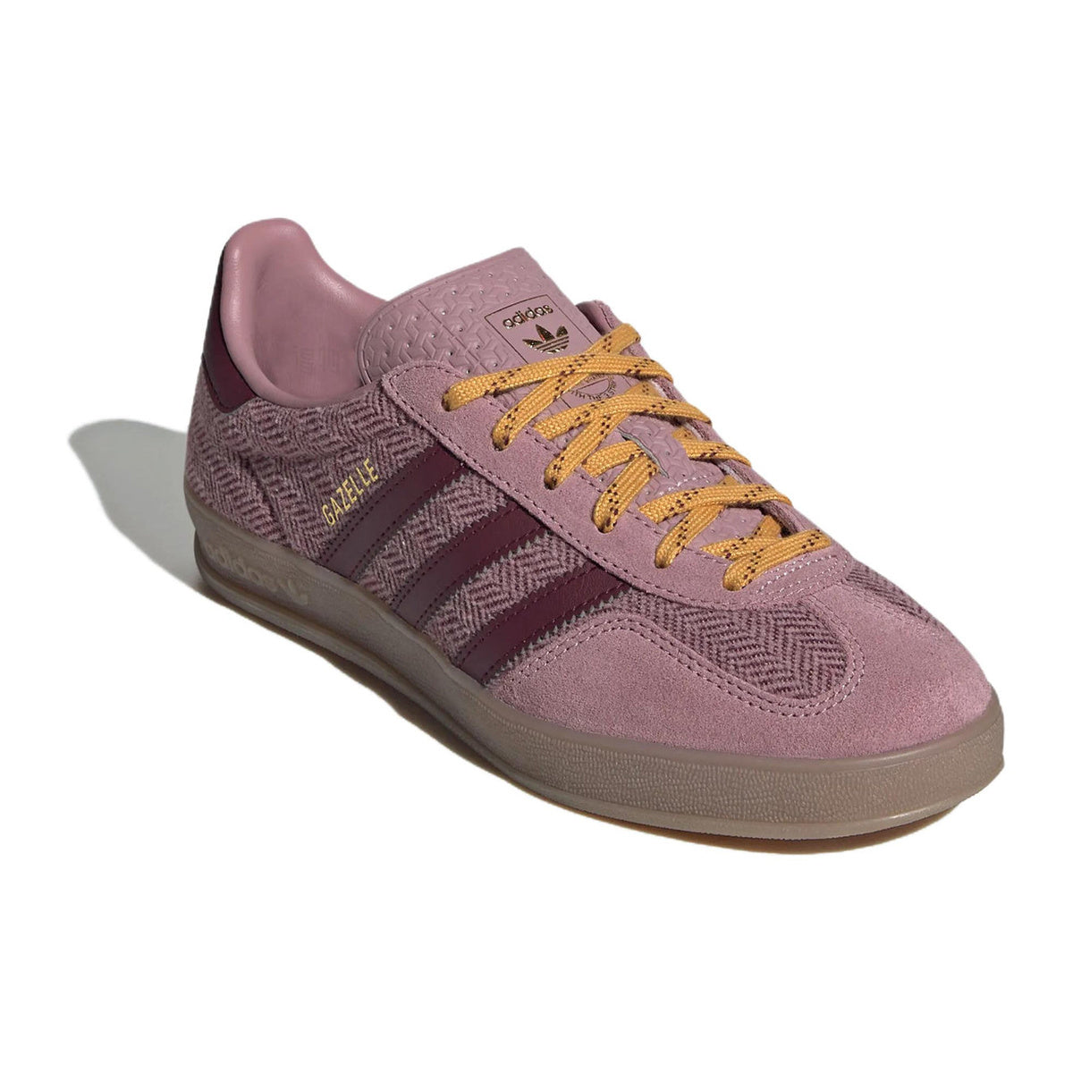 adidas Superstar classic unisex sneakers - the pictured colorway