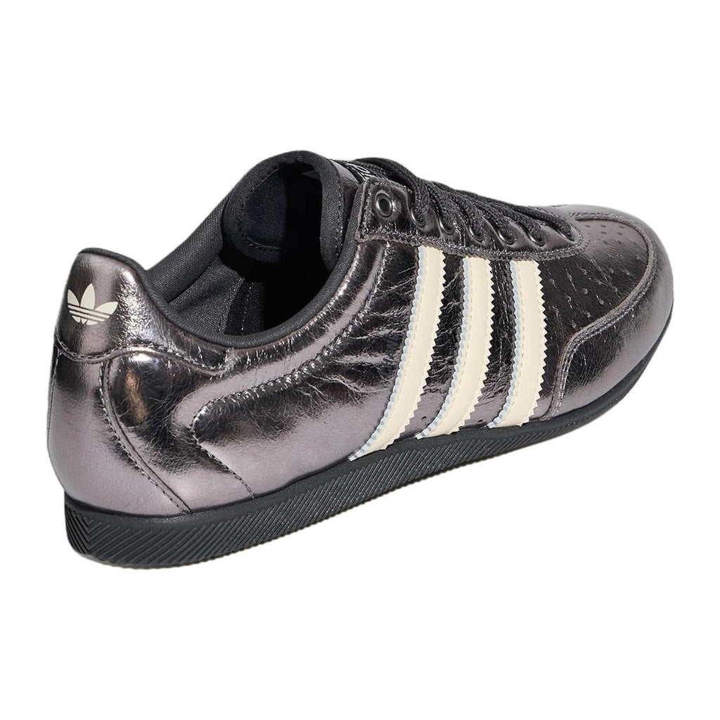 adidas Superstar classic casual women's sneakers - the pictured colorway