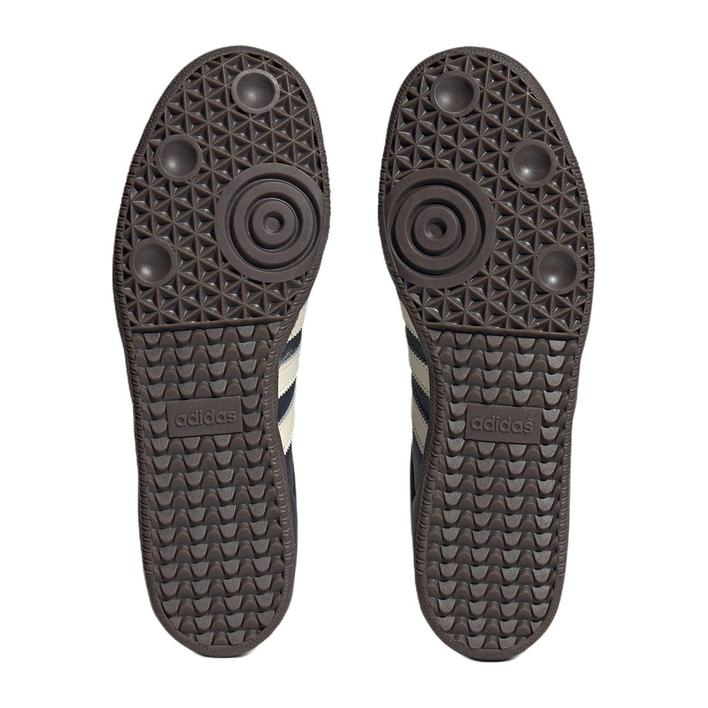 adidas Superstar comfortable unisex sneakers - the pictured colorway
