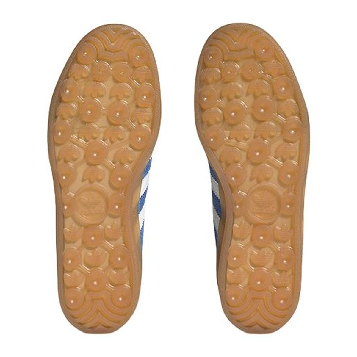 adidas Superstar streetwear-inspired casual women's sneakers - the pictured colorway